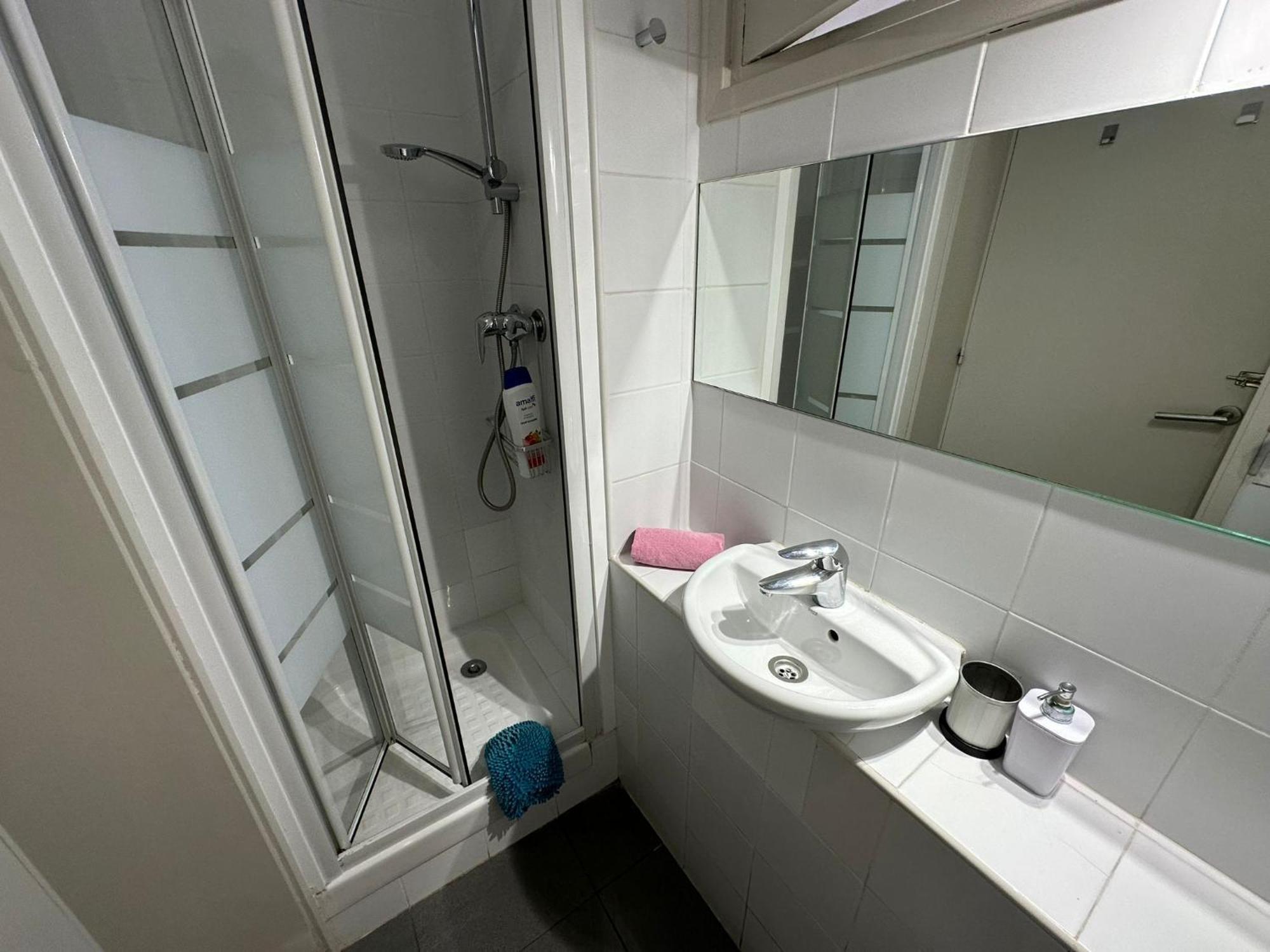 Rooms Rumila Barcelona Luaran gambar